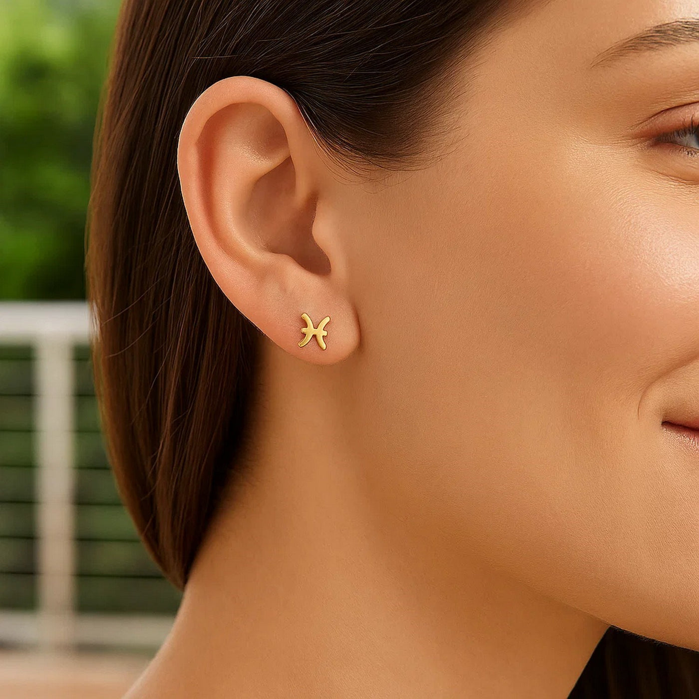 14K Yellow Gold Pisces Stud Earrings - jazzyjewelryjones