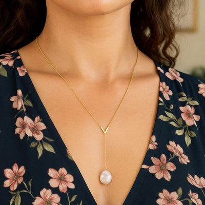 14k Yellow Gold Tesoro Pearl Lariat Necklace - jazzyjewelryjones