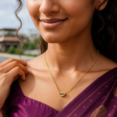 14k Yellow Gold Chain Necklace with Polished Knot - jazzyjewelryjones
