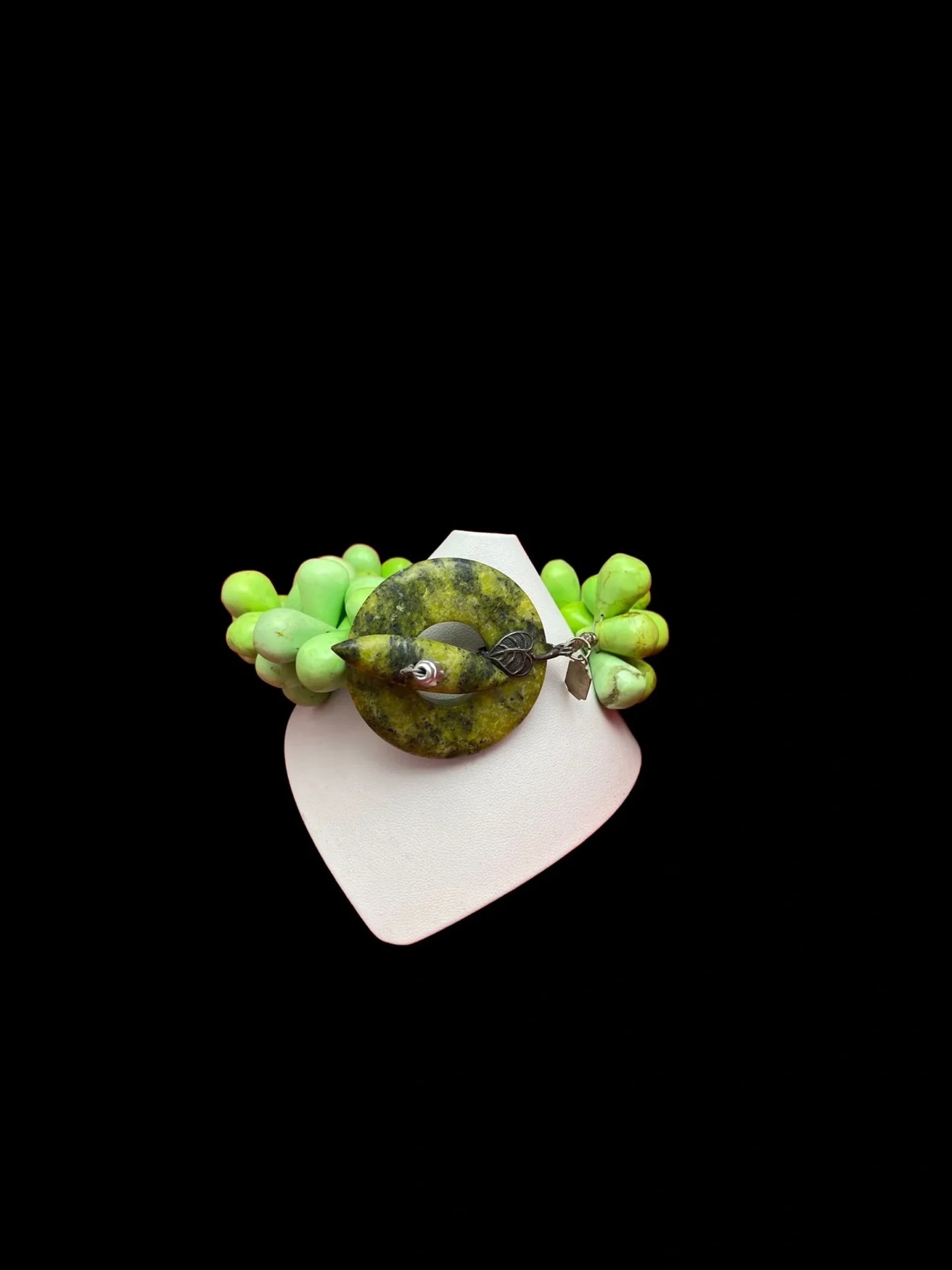 Green Teardrop Turquoise Bracelet - jazzyjewelryjones