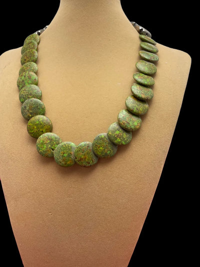 Circles of Green Necklace - jazzyjewelryjones